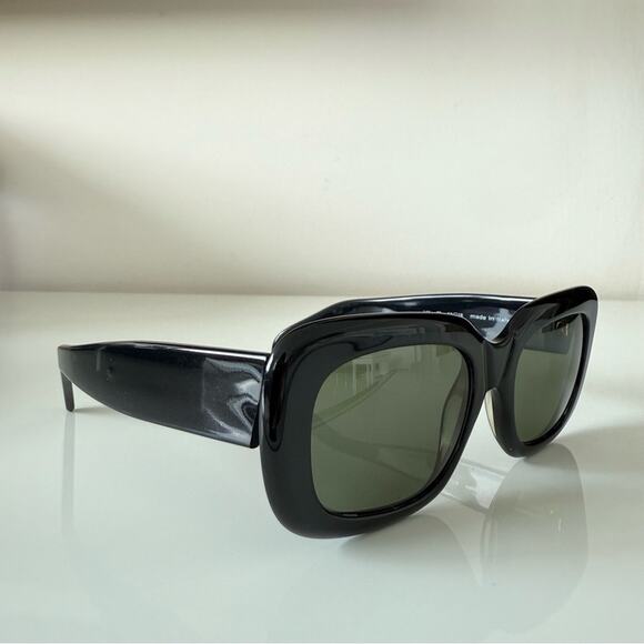 Vintage Moschino unisex sunglasses New Authentic - Picture 2 of 5